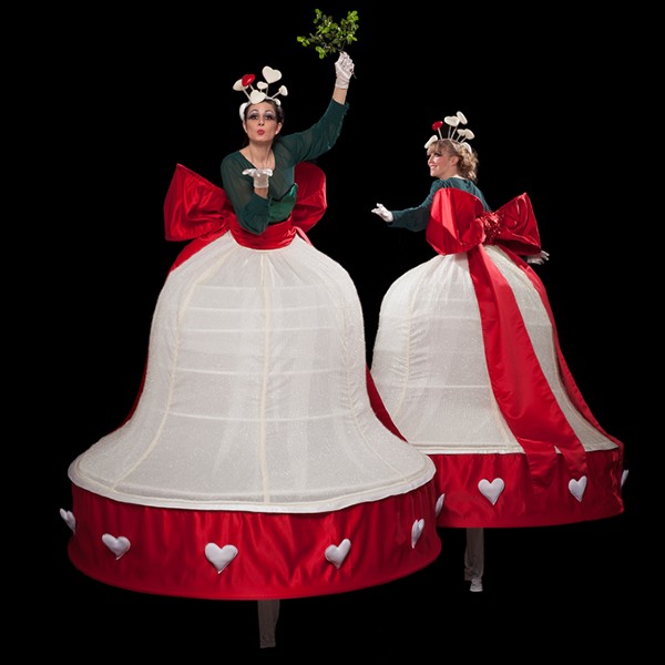 Mistletoe Belles Stilt Walkers 